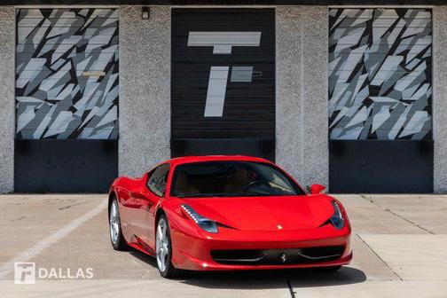2013 Ferrari 458 Italia Base