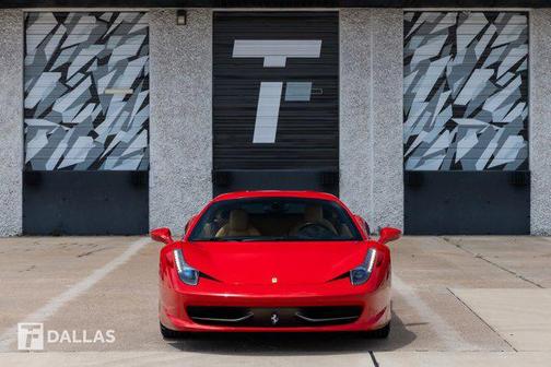 2013 Ferrari 458 Italia Base
