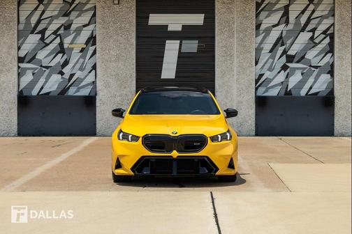 Speed Yellow 2025 BMW M5 Base