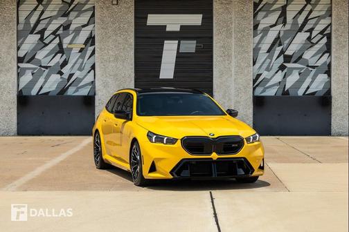 Speed Yellow 2025 BMW M5 Base