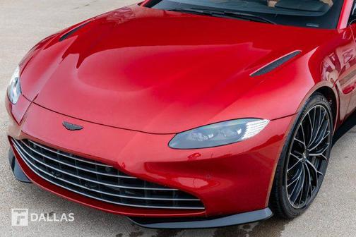 2023 Aston Martin Vantage Roadster