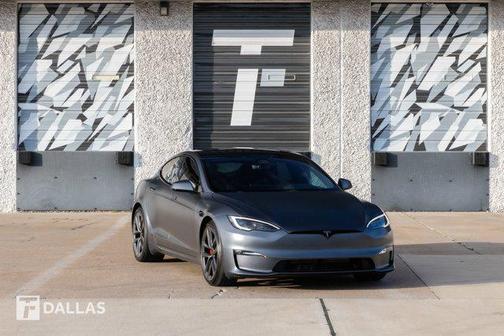 2022 Tesla Model S Plaid