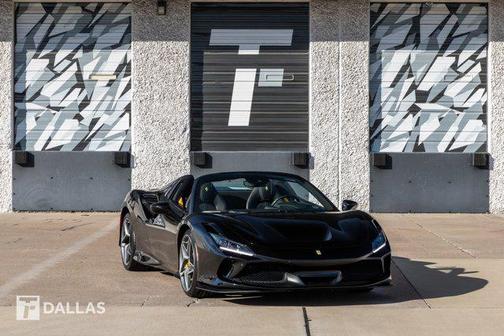 2021 Ferrari F8 Spider Base