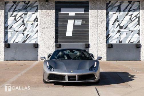 2019 Ferrari 488 Spider Base