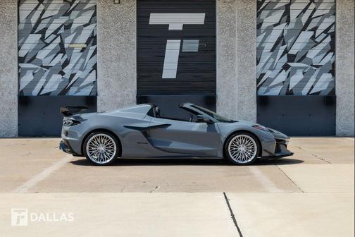 Sea Wolf Gray Tricoat 2025 Chevrolet Corvette Z06