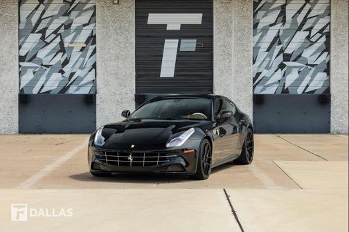 2014 Ferrari FF Base