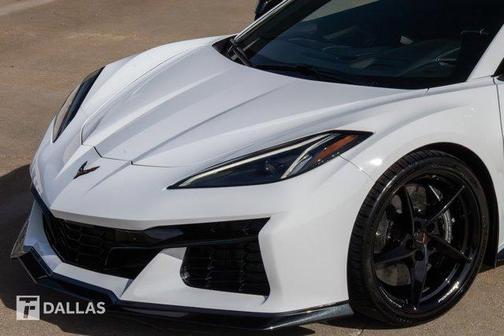 2025 Chevrolet Corvette E-Ray RWD Coupe 3LZ