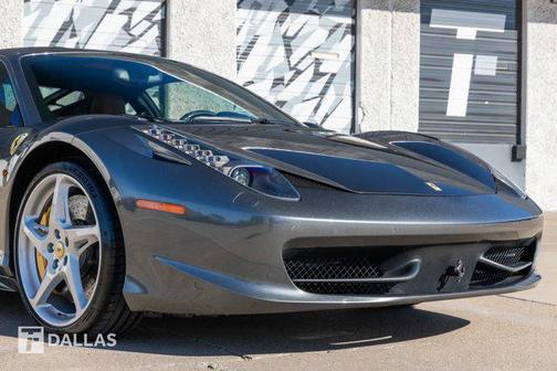 2012 Ferrari 458 Italia Base