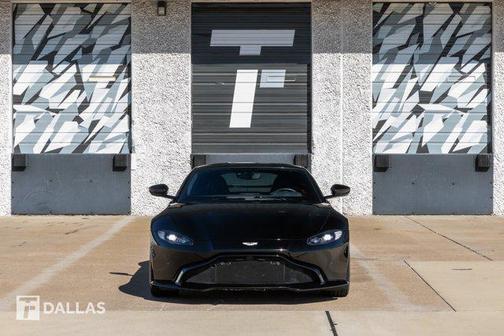 2019 Aston Martin Vantage Base