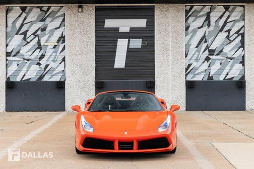 2019 Ferrari 488 Spider Base