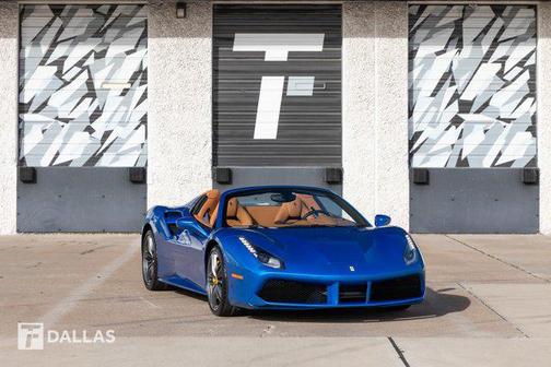 2019 Ferrari 488 Spider Base
