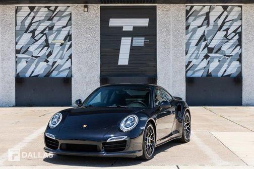 2015 Porsche 911 Turbo S