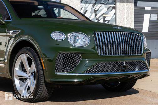 2024 Bentley Bentayga Azure