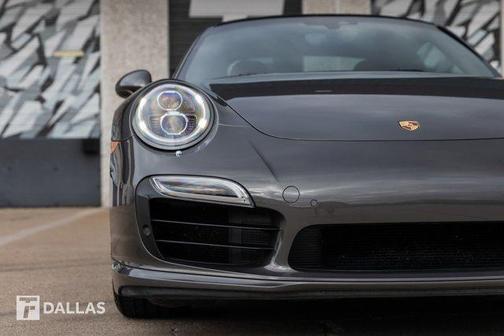 2015 Porsche 911 Turbo S