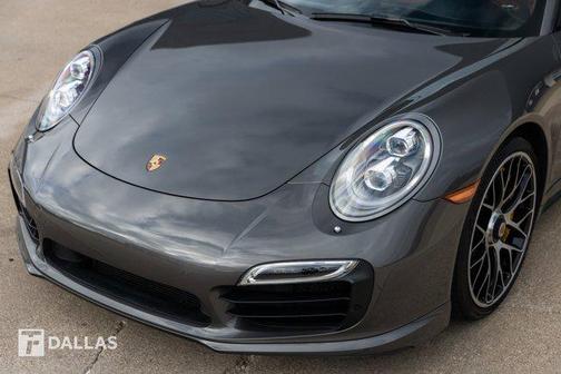 2015 Porsche 911 Turbo S
