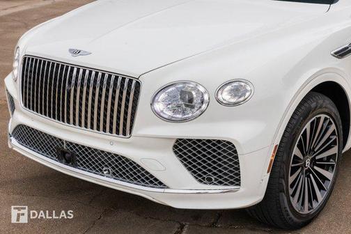 2025 Bentley Bentayga Azure