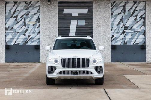 2025 Bentley Bentayga Azure