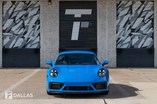 2022 Porsche 911 Carrera GTS