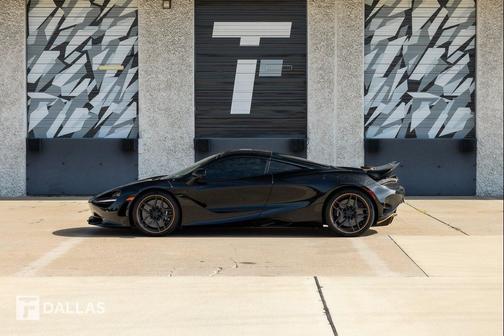 Black 2026 McLaren 750S Coupe
