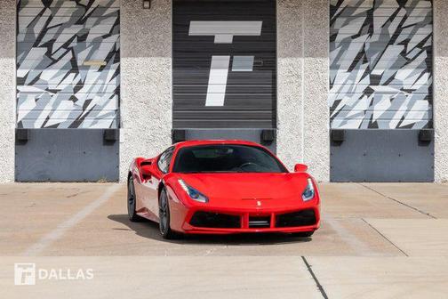 2017 Ferrari 488 GTB Coupe