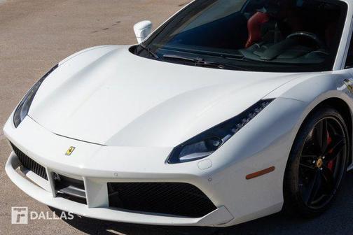 Bianco Avus 2019 Ferrari 488 GTB Coupe