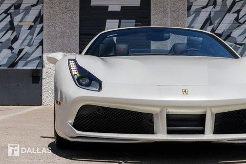 2018 Ferrari 488 Spider Base