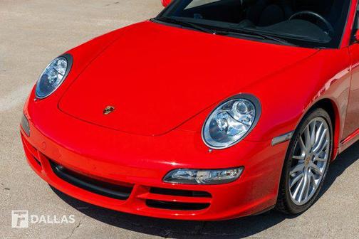 2005 Porsche 911 Carrera