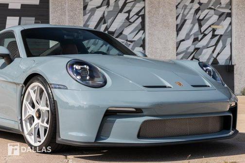 2024 Porsche 911 S/T