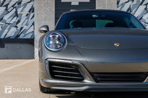 2018 Porsche 911 Carrera S