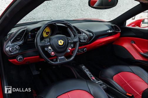 Rosso Corsa 2018 Ferrari 488 Spider Base