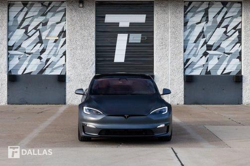 2022 Tesla Model S Plaid