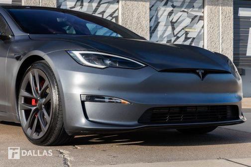 2022 Tesla Model S Plaid