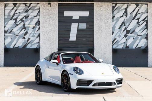 2022 Porsche 911 Targa 4 GTS