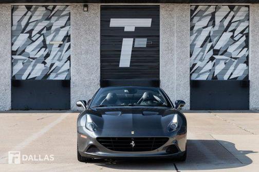 2016 Ferrari California T