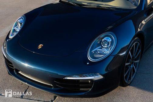 2015 Porsche 911 Carrera