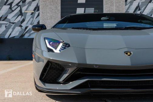 2018 Lamborghini Aventador S Base