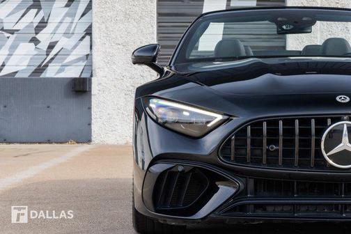 2022 Mercedes-Benz AMG SL 63 Base