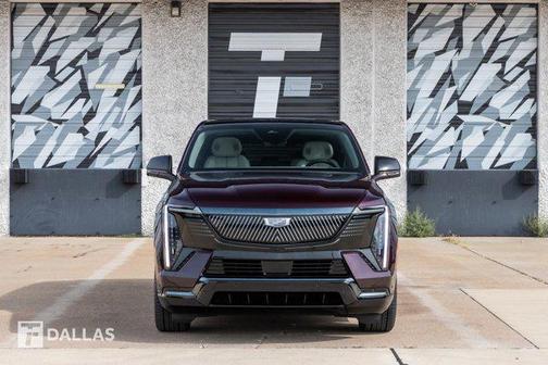 2025 Cadillac Escalade IQ Sport 1