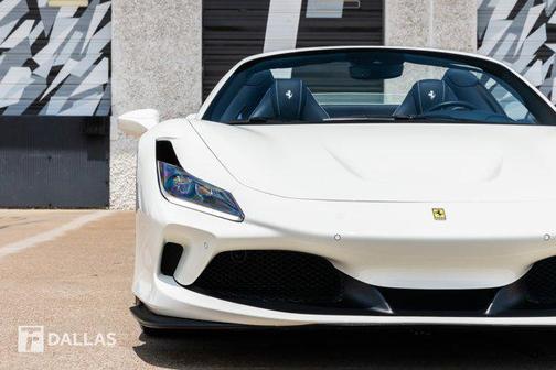 2022 Ferrari F8 Spider Base