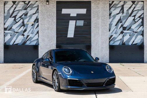 2019 Porsche 911 Carrera 4S