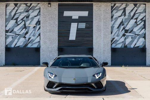 2018 Lamborghini Aventador S Base