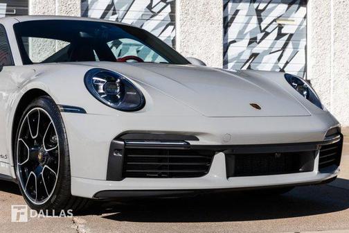 2024 Porsche 911 Turbo S