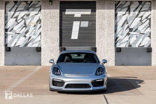 2016 Porsche Cayman GT4