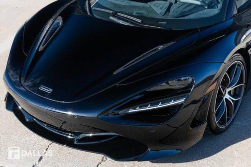 2020 McLaren 720S Base