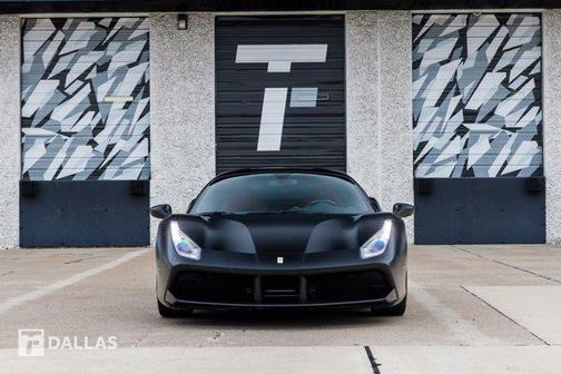 2016 Ferrari 488 GTB Base