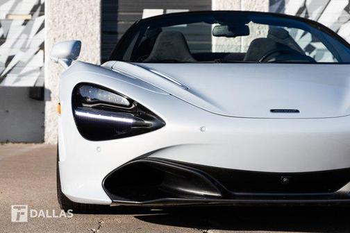 2020 McLaren 720S Base