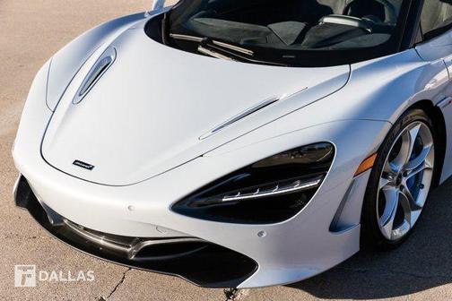 2020 McLaren 720S Base