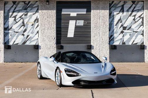 2020 McLaren 720S Base