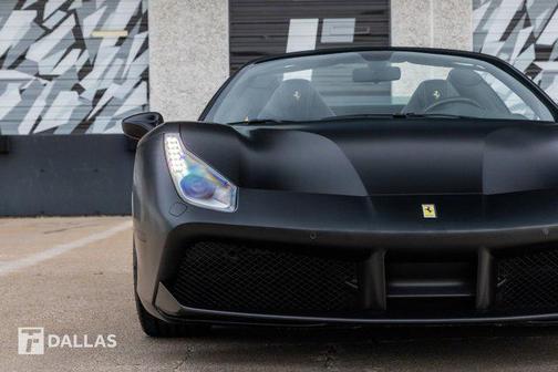 2018 Ferrari 488 Spider Base