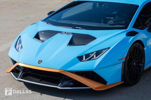 Blue Laufey/ Arancio 2021 Lamborghini Huracan STO Coupe